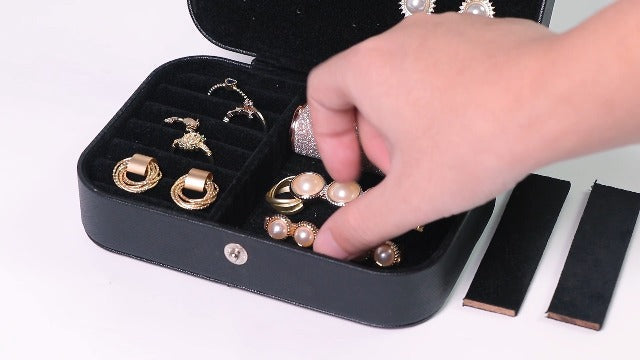 SLOZO Travel Jewelry Box, Small Jewelry Organizer Boxes for Women Girls, Travel Jewelry Case Portable Jewelry Storage for Earrings, Ring, Necklaces, Bracelets - Brown