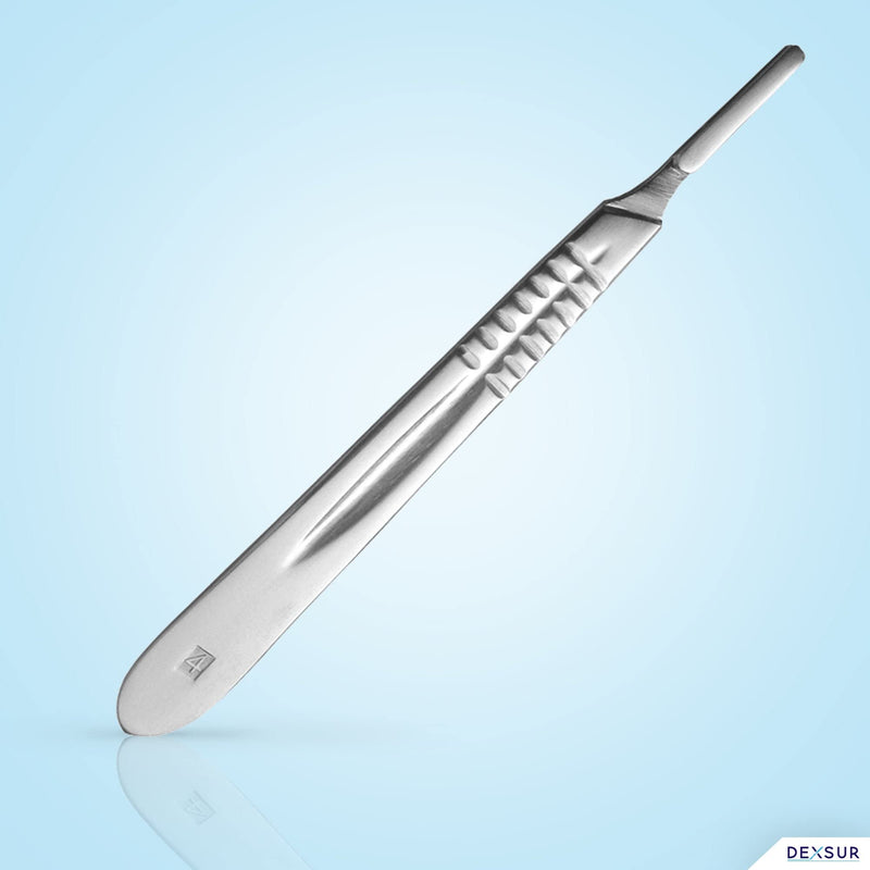 [Australia - AusPower] - Scalpel Blades Sterile High Carbon Steel Dermablade, # 22 Surgical Blades for Dermaplaning, Individually Wrapped Box of 100 Pcs + # 4 Scalpel Handle 