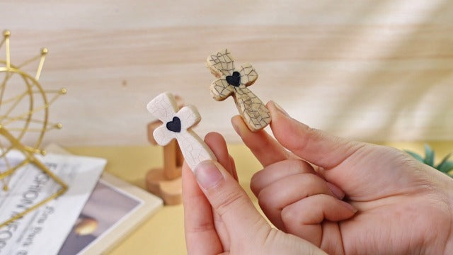 Bucherry 10 Pcs 2 Inch Fidget Cross Heart Pocket Handheld, Classic Color