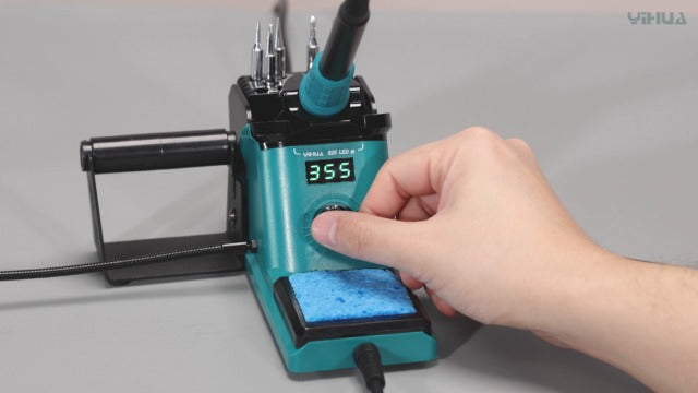 YIHUA 926LED III 60W Digital Display Soldering Iron Kit Soldering Station Set with 2 Helping Hands, 5 Additional Soldering Tips, Lead-Free Soldering Wire, Automatic Sleep Mode (EU Plug) Green