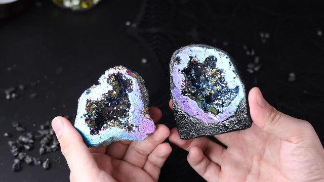moonsix Rough Titanium Coated Crystal Druzy Geode, White, Large