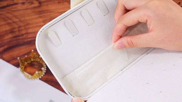 Nosiny 4 Pcs Travel Jewelry Case Small Portable Jewelry Box for Women