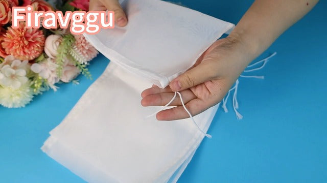 Pack of 10 Nut Milk Bags 20 x 30 cm Straining Cloth 100 Micron Nylon Straining Cloth Reusable Cheesecloth Cheesecloth Washable Filter Bags for Nut Milk Yoghurt Vegetables Coffee Fruit Juice Fruit Juice 100 Micro/20×30cm/10pcs