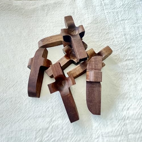 Cross my Heart，Small Wooden Cross，Encouragement Gifts Stress Relief, Pocket Handheld Prayer Crosses, Religious Gifts (1PCS) 1PCS