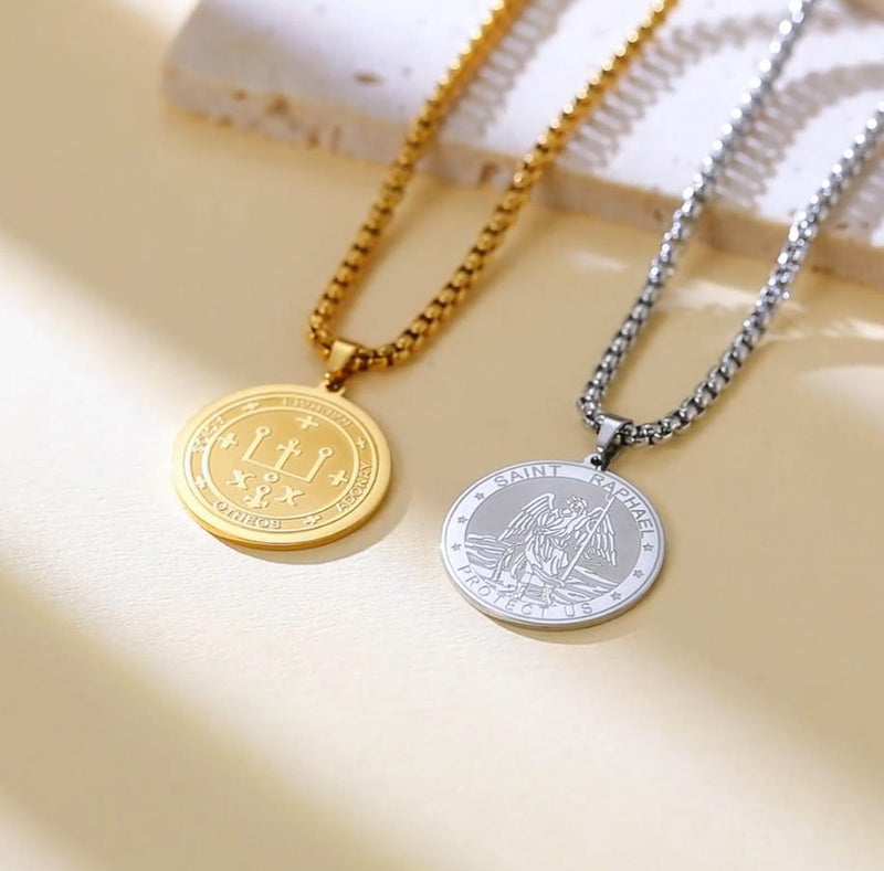 TEAMER Saint Raphael Necklace Archangel of Healing & Protection St. Raphael Pendant Necklace Amulet Religious Jewelry For Men Gold