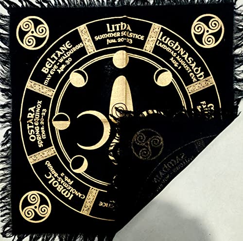 INDIAN CRAFT CASTLE Altar Cloth Tapestry Table Napkin Cloth Witchery Supplies Home Decor Wall Art Spiritual Witchcraft Cotton Square Tarot Table Cover Moon Phases Goddess 18 x 18 Inches 18" x 18" (Square) Moon Goddess
