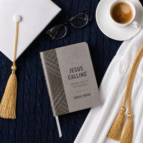 Jesus Calling, Textured Gray Leathersoft, with Full Scriptures: Enjoying Peace in His Presence (A 365-Day Devotional)