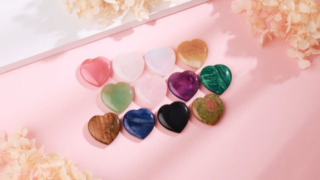 DUQGUHO 1 Inch Hearts Crystals and Healing Stones Trinkets Party Favors 12 Colors