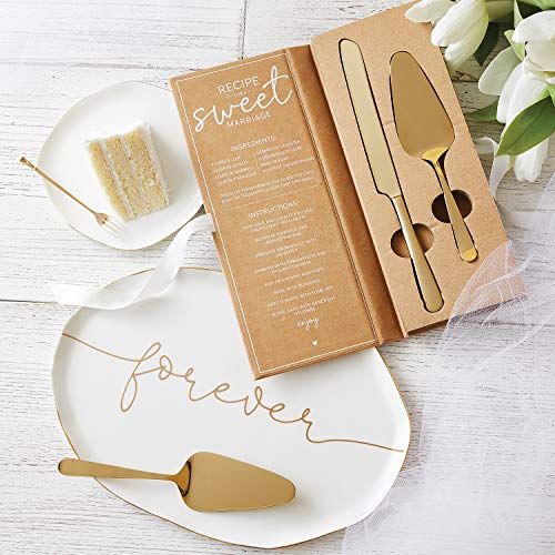 Santa Barbara Design Studio wedding cardboard cake serving set with two pieces, ideal for slicing cakes and pastries at special celebrations.