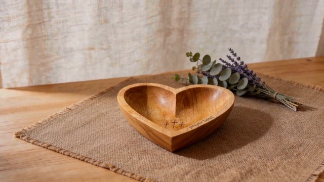8 Inch Wooden Heart Prayer Bowl with 12 Cards, Rustic Cross Carved Decor