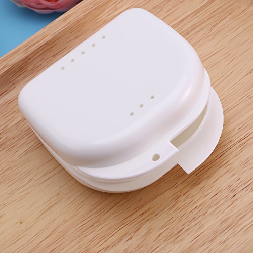 ULTNICE 2 x Retainer Box with Ventilation Holes and Snap Lock Storage Box for and Prostheses Tooth Holder Box 17 x 16.4 x 5.6 cm White
