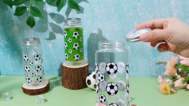 Maxdot 24 Pack 14.2 OZ Soccer Plastic Cups with Lid Straw
