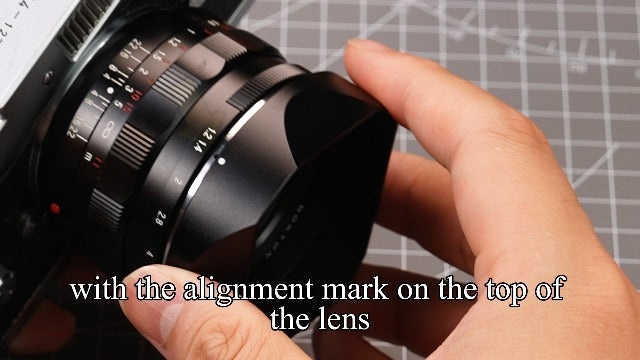 Haoge Bayonet Metal Square Lens Hood for Voigtlander NOKTON 35mm F1.2 II/III,40mm F1.2,50mm F1.2 Aspherical Lens for VM Mount Accessories LH-VM35-NB Black,with Cap