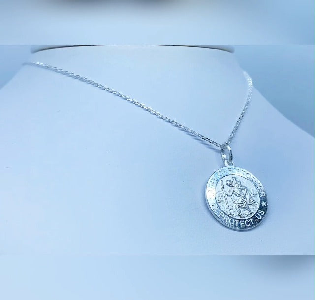 Ritastephens Italian Sterling Silver Round Saint St Christopher Medal Charm Pendant Necklace, 19mm, 16"