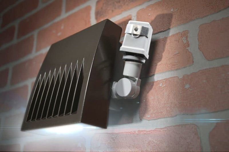 [Australia - AusPower] - Intermatic K4221C 120-Volt Stem and Swivel Mount Thermal Photocontrol - Reliable Automatic Light Sensor with Delay Feature - Durable, UV-Resistant Housing for Outdoor Use 