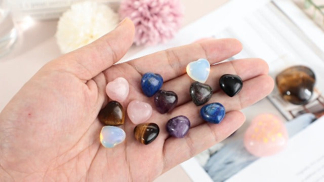mookaitedecor 5 Pcs Healing Crystal Rose Quartz Heart Stone Palm Stone Pink 0.9 Inch