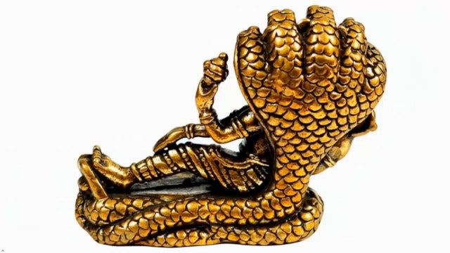 Purpledip Rare Miniature Brass Idol Vishnu Resting on Sheshnag Serpent in Ananthasayanam Pose: Collectible Statue with Detailed Very Fine Workmanship (12698T)