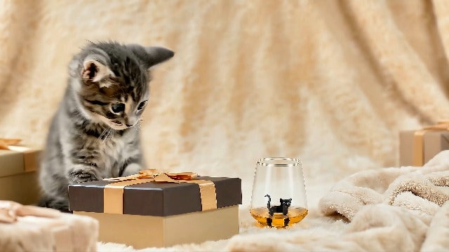 4 Pcs Cat Figurine Glass Cup 3D Animal Cup Handmade Glassware for Unique Gift for Cat Lovers Gift Holiday Gifts Birthday Present Women Mum Her Wife or Boy Men 4