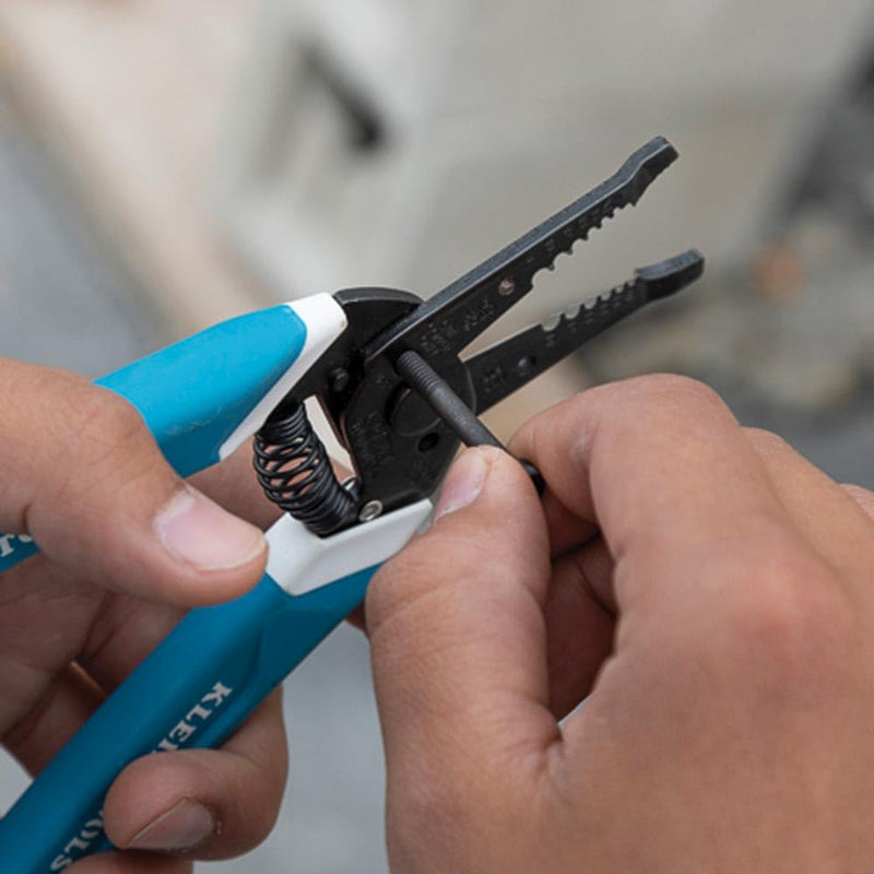 [Australia - AusPower] - Klein Tools K11095 Klein-Kurve Wire Stripper and Cutter, for 8-18 AWG Solid and 10-20 AWG Stranded Wire 