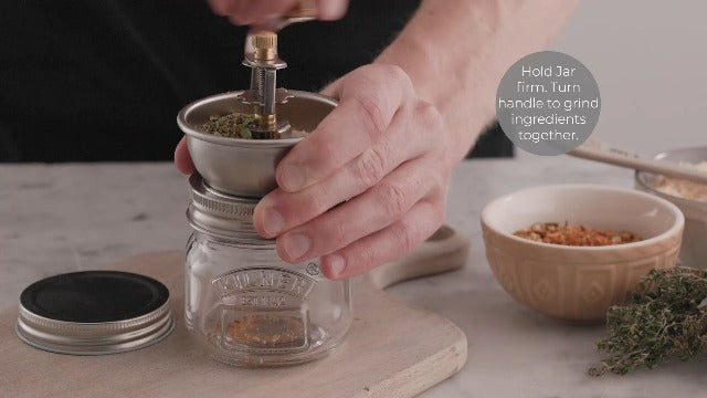 Kilner Seasoning Grinder 250 ml Glass Jar with Ceramic Grinder for Salt, Pepper, Herbs and Spices One Size
