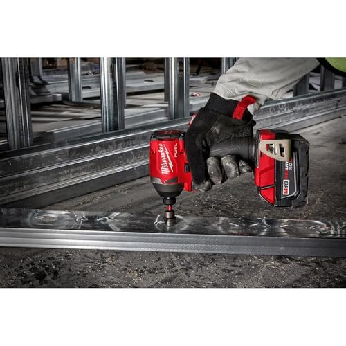 Milwaukee SHOCKWAVE Impact Duty jobber drill bits set in a compact case