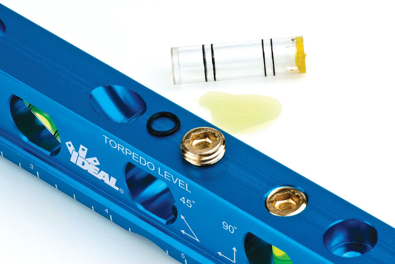 [Australia - AusPower] - IDEAL Electrical 35-207 6 in. Electrician Level With 4 Vials And Magnetic Jaw 