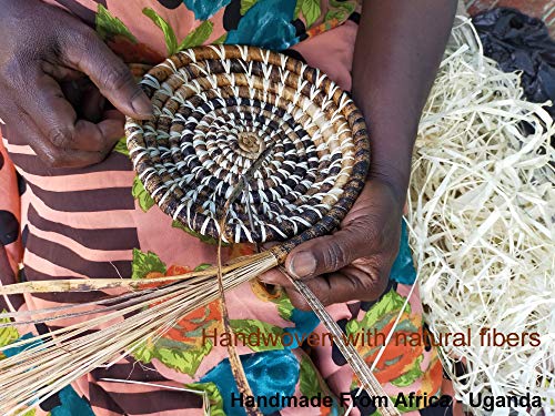 Tembo Crafts Africa - Handmade Basket Uganda - Made of Sisal & Banana Fiber - 8 Inches Diameter - Natural Colors, SRB105