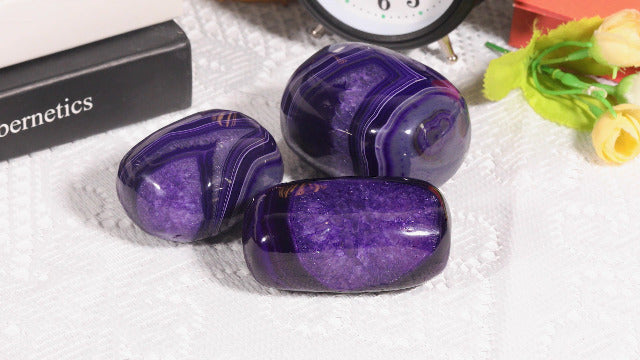 TUMBEELLUWA Polished Dyed Purple Agate Worry Stone Anxiety Stress Relief