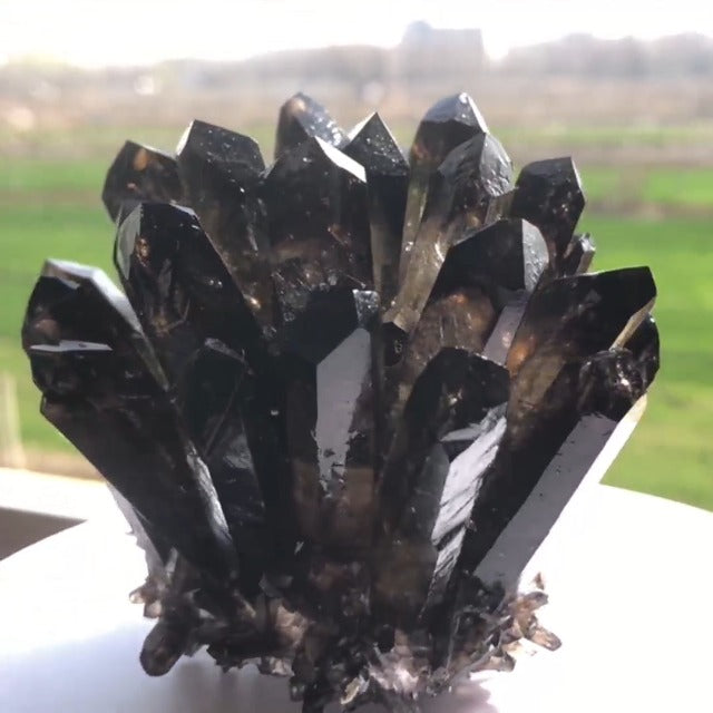 Smoky Quartz Crystal Cluster Large Quartz Crystal Cluster Natural Healing Stones Crystal Quartz Cluster Natural Crystal Quartz Stones for Relaxation Crystal Quartz Cluster 0.66 Pound