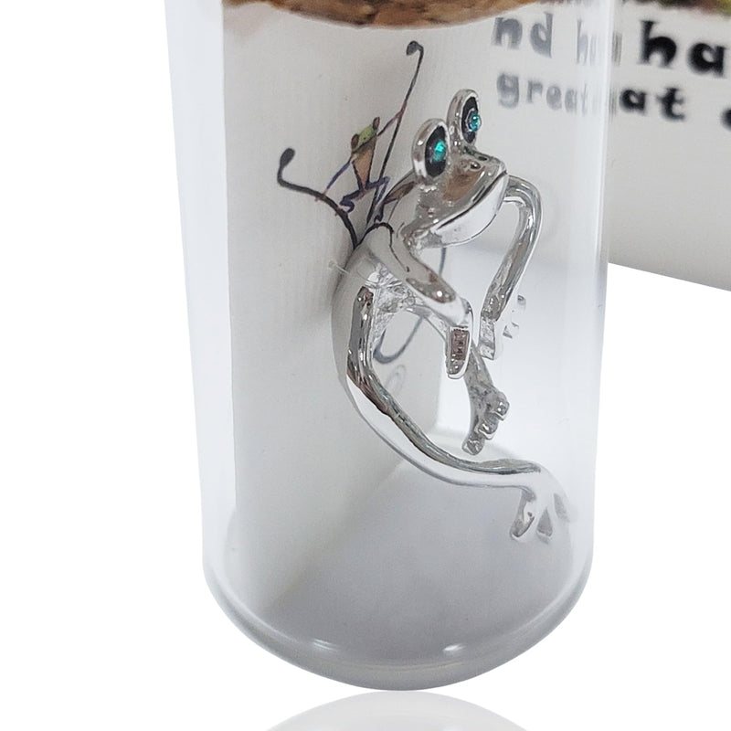 [Australia - AusPower] - QUINNLYN & CO. Frog Stethoscope Charm - Hop into Caring with this Whimsical and Fun Medical Accessory, RN Nurse Charms 