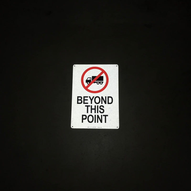 TRADESAFE No Trucks Beyond This Point Sign, No Trucks Allowed Sign, Quick Install, Light Reflective, UV-Resistant, Waterproof, 10” X 14” Aluminum Signs for Business No Truck Beyond This Point