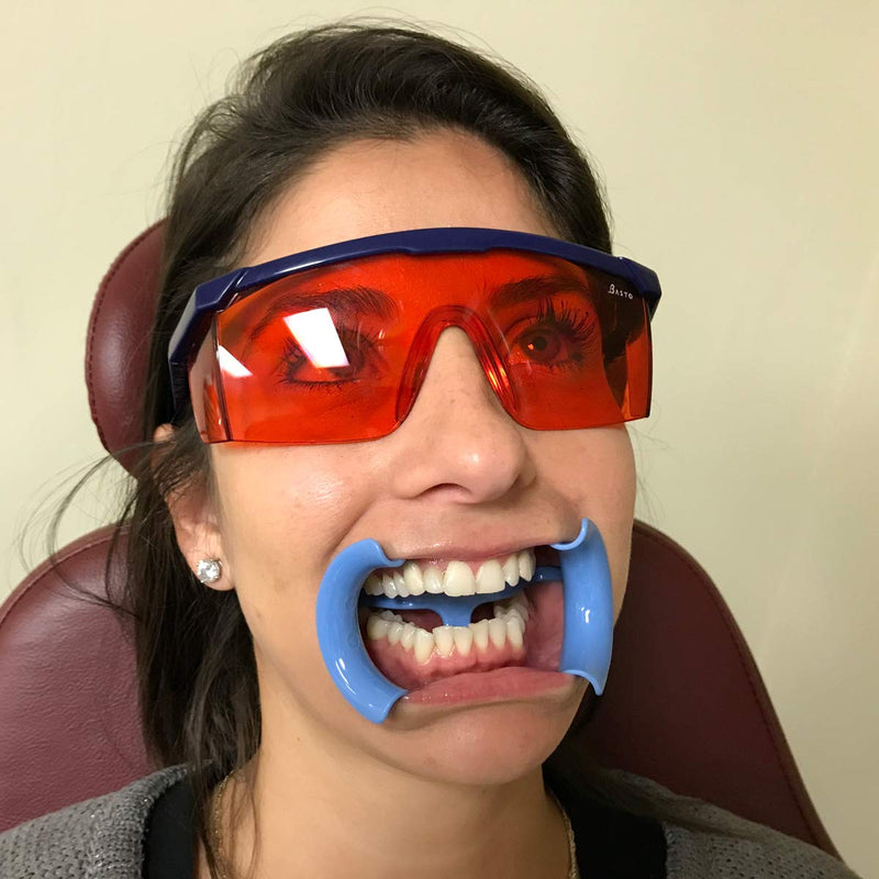 [Australia - AusPower] - BEYOND FLEXIBLUE Comfort Cheek Retractors | Disposable Dental Cheek Retractors | Plastic Mouth Opener - Medium 10pk 