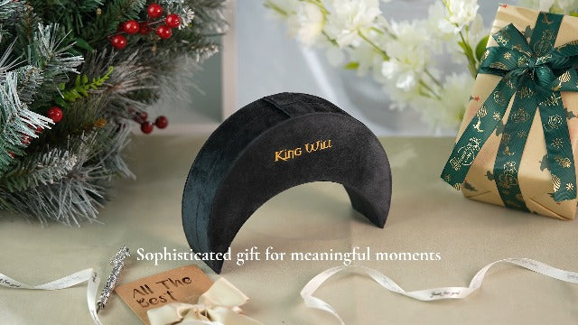 Black and red moon-shaped velvet jewelry box by King Will, designed for organizing multiple men's rings and jewelry.