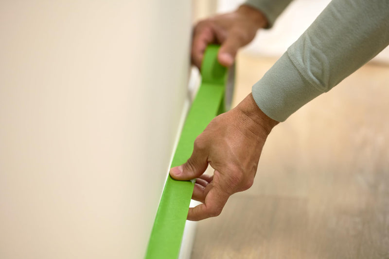 FrogTape Multi-Surface Painter's Tape with PAINTBLOCK, 1 in Wide (0.94 in x 60 yd), Quick Stick Medium Adhesion, Premium Green Painters Tape Removes Clean, 1 Roll 1 Roll, 0.94" x 60 Yds