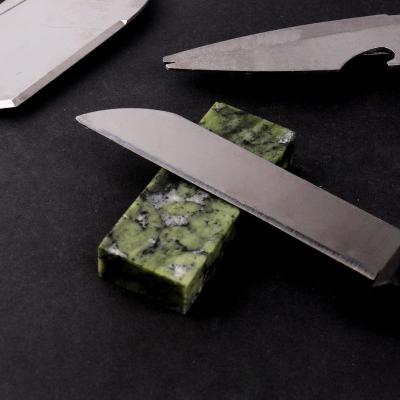 [Australia - AusPower] - CBRIGHT Knife Sharpening Stone 1PC 10000# Whetstone Mini Final Fine Polished Natural Green Sharpener Oilstone (2 x 0.8 x 0.4 Inch) 