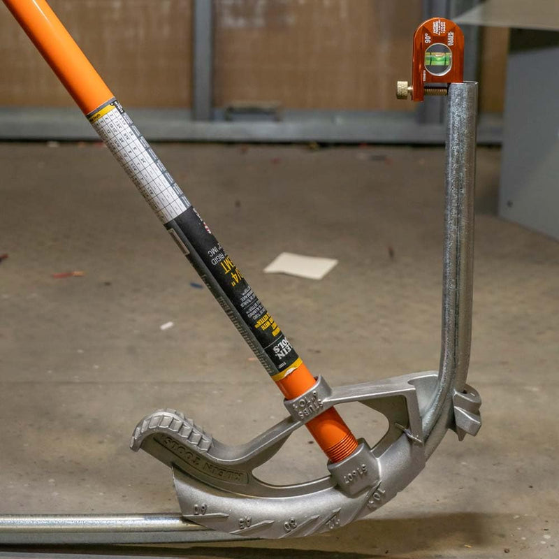 [Australia - AusPower] - Klein Tools 935AB1V No-Dog Level, 2.5-Inch Conduit Bending Level, 1 Vial, ACCU-BEND Level Eliminates Dog-Legs in Offsets and Saddle Bends 