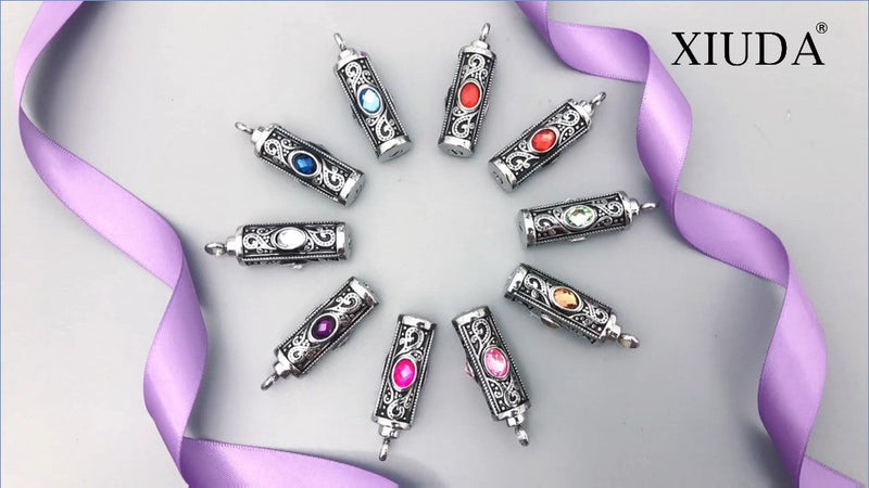 XIUDA Crystal Cremation Urn Necklace for Ashes Keepsake Stainless Steel Memorial Pendant with Flower Purple