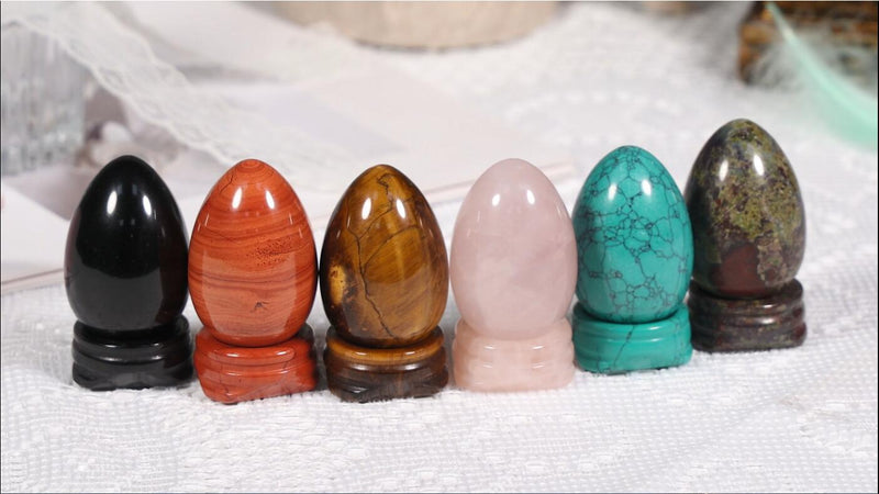 TUMBEELLUWA Carved Red Jasper Egg Shaped Crystal with Gemstone Stand