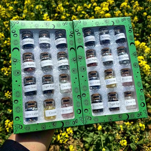 12 Kinds Crystal Chip Bottles Chakra Healing Wicca Gemstone Set