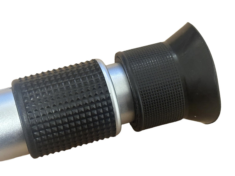 [Australia - AusPower] - LABO Brix Refractometer with ATC, Dual Scale 0-40% Brix/0-25% Alcohol, Handheld Refractometer for Honey, Brix Meter for Wine, Beer, Grape Juice, Fermentation, Brewing, Home Winemaking 