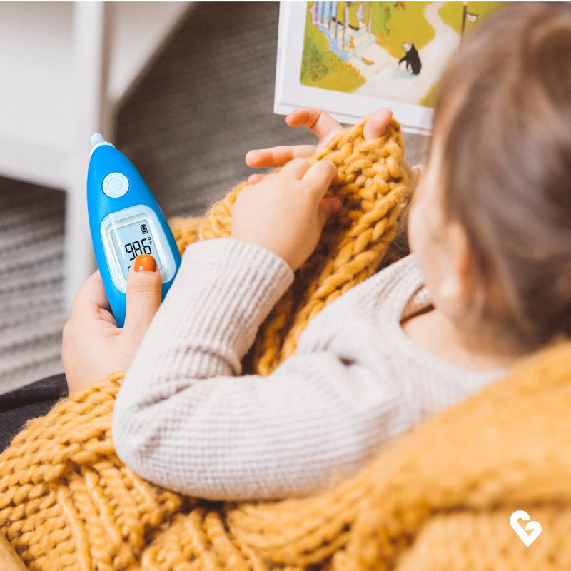 [Australia - AusPower] - Kinsa Smart Ear Thermometer for Fever - Medical Infrared Termometro - FDA Cleared for Body Temperature Readings for All Ages - Connects to a Smartphone App to Track Symptoms and Get Illness Guidance 