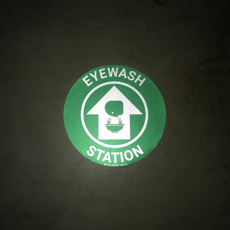 [Australia - AusPower] - TRADESAFE Eye Wash Station Anti-Slip Floor Sticker - Emergency Eyewash Station Sign, Peel and Stick Adhesive Vinyl Sign, ANSI-Compliant, 17” Diameter Round Sticker 