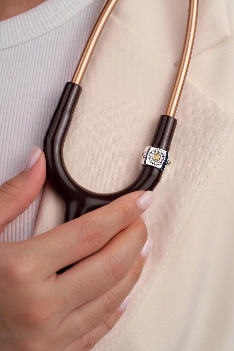 [Australia - AusPower] - Omnestia Stethoscope Charm – Adjustable Ring-Style Accessory – Thoughtful Gift for Nurses, Doctors & Healthcare Professionals Sunflower 