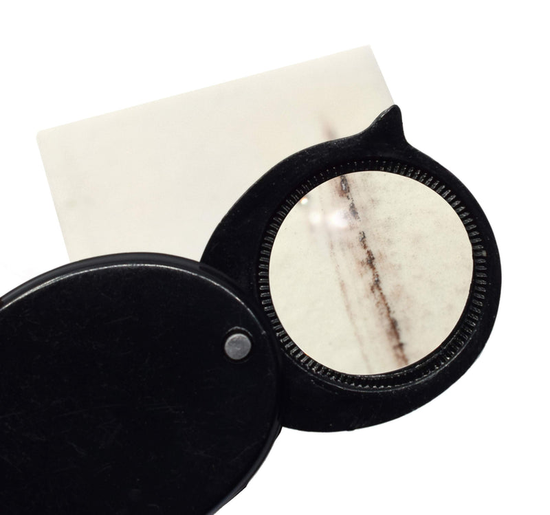 [Australia - AusPower] - EISCO Mineral ID Kit - 7 Pieces - includes Streak Plate, Glass Plate, Dropper Bottle, Magnet, Nail, Copper Square & Retractable Hand Lens - Great for Geology Classrooms & Basic Field Testing 