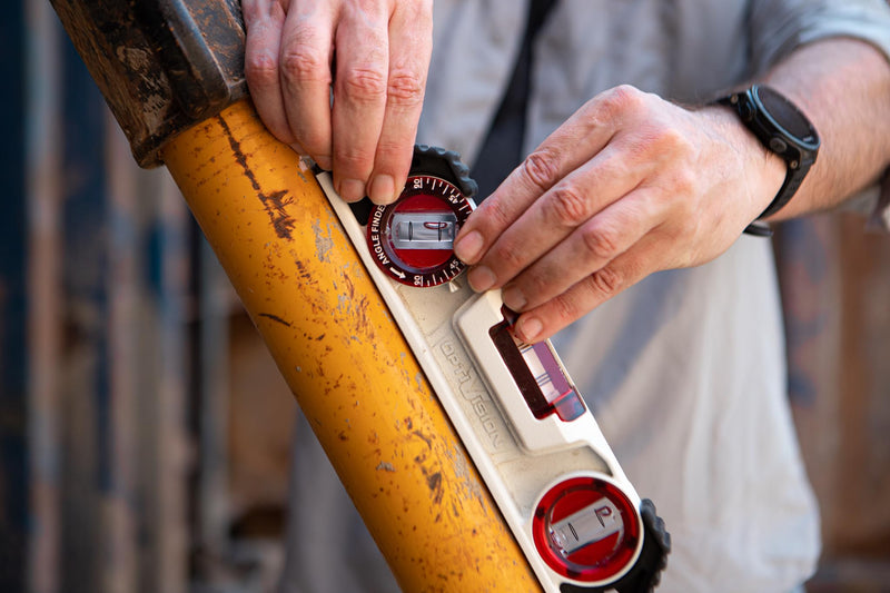 [Australia - AusPower] - Kapro - 935 Magnetic Cast Red Torpedo Level - Features Optivision, Angle Finder, and V-Groove - For Tilling, Masonry, and Construction - 10 in 