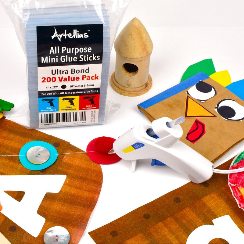 [Australia - AusPower] - Mini Hot Glue Sticks 4" and 0.27 Diameter - Compatible with Most Glue Guns (Huge Bulk Pack of 200) Clear (200 Pack) 