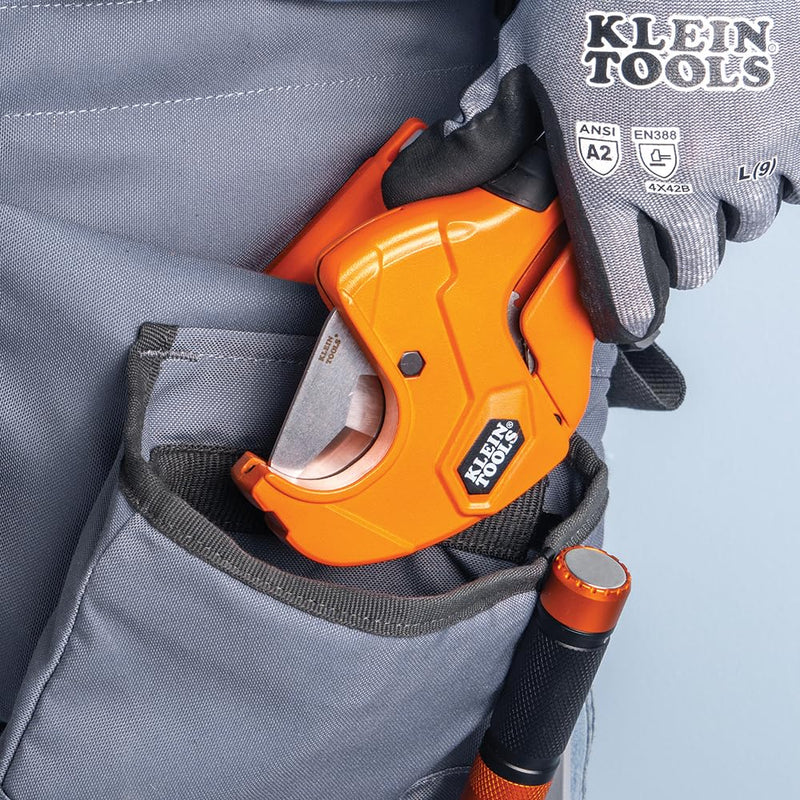 [Australia - AusPower] - Klein Tools 50063 Ratcheting PVC Pipe Cutter, Cuts 1-1/4-Inch I.D. PVC, CPVC, PEX Pipes, One-Handed Operation, Replaceable Blades 