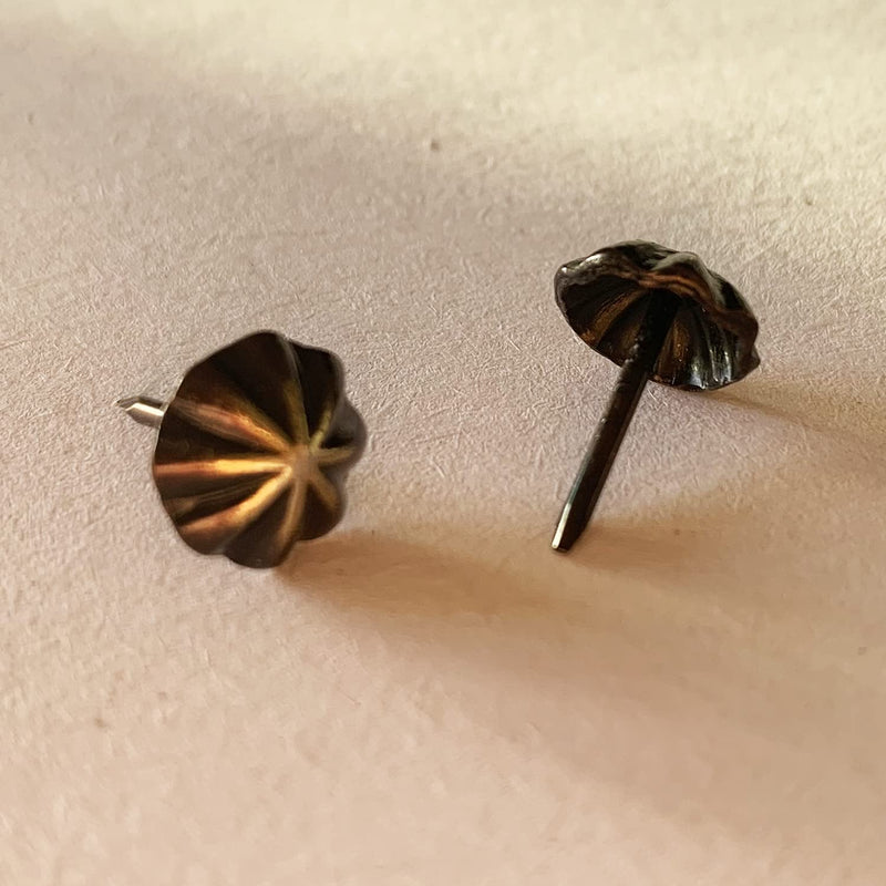 [Australia - AusPower] - Upholstery Tacks, Furniture Upholstery Nails for Decorative, 100 PCS 7/16 inch Decorative Tack for Furniture DIY Decorative, Pumpkin Shape Nail Copper Renaissance/Matt Black 