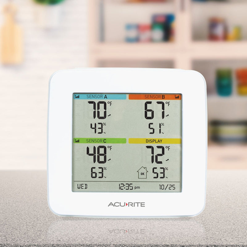AcuRite 01096M Temperature & Humidity Station with 3 Indoor/Outdoor Sensors 2 Indoor/1 Outdoor
