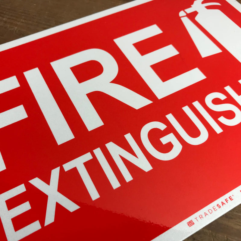 TRADESAFE Fire Extinguisher Sign - Fire Sign with Fire Extinguisher Logo, Quick Install Aluminum Safety Sign, Light Reflective, UV-Resistant, Waterproof, 14” X 10” Fire Safety Signs For Business Fire Extinguisher 14x10in